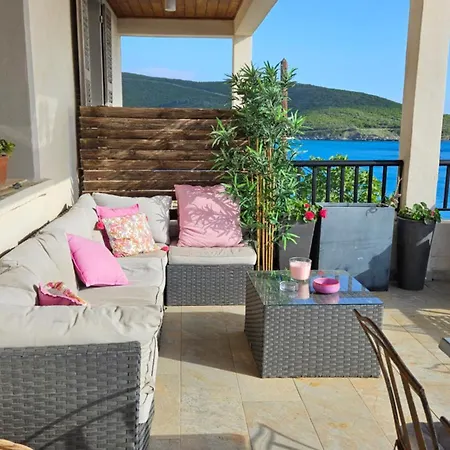 Maison Bella Vista Bed & Breakfast *